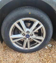 tyre fitting near me