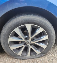 flat tyre diss