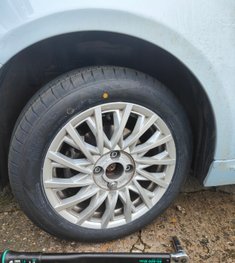 flat tyre sunday