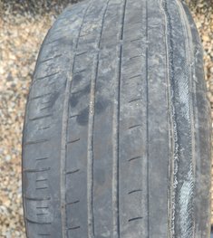 Tyre fitting on driveway Mulbarton