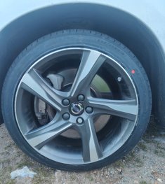 flat tyre help Sunday